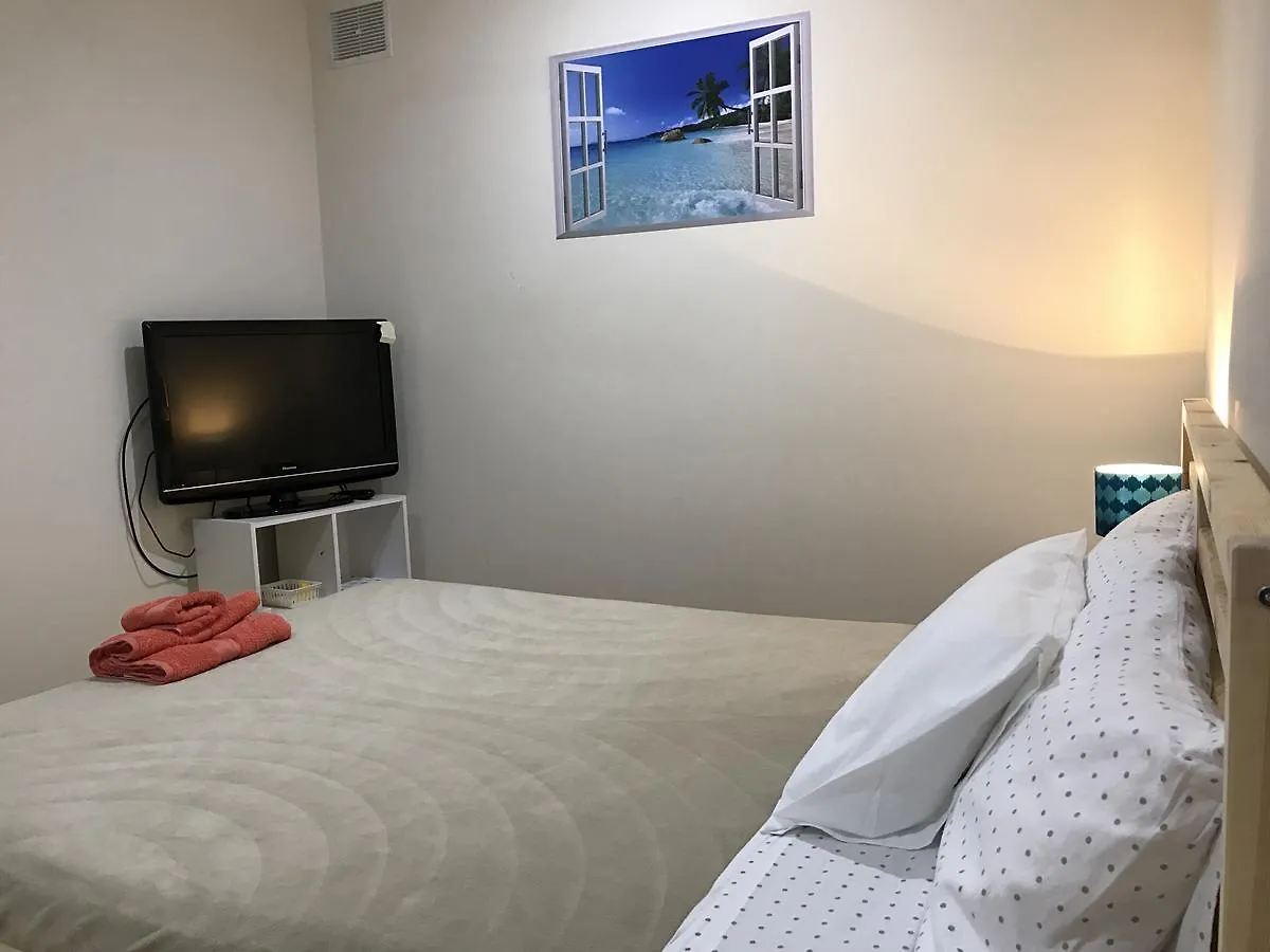 Grange Adelaide B&B 0*,  Australia